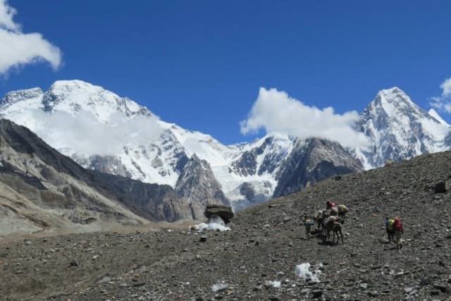 Search operation resumes for seven missing climbers after Broad Peak avalanche